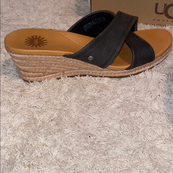 ugg espadrilles - Picture 2 of 2